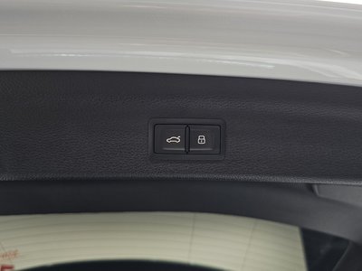 صورة مصغرة 27 لـ 2025 AUDI Q3