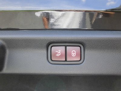 صورة مصغرة 31 لـ 2022 Mercedes-BENZ EQE AMG