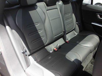 صورة مصغرة 45 لـ 2022 Mercedes-BENZ EQE AMG