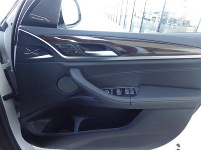 صورة مصغرة 32 لـ 2024 BMW X3