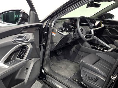 صورة مصغرة 13 لـ 2025 AUDI Q5