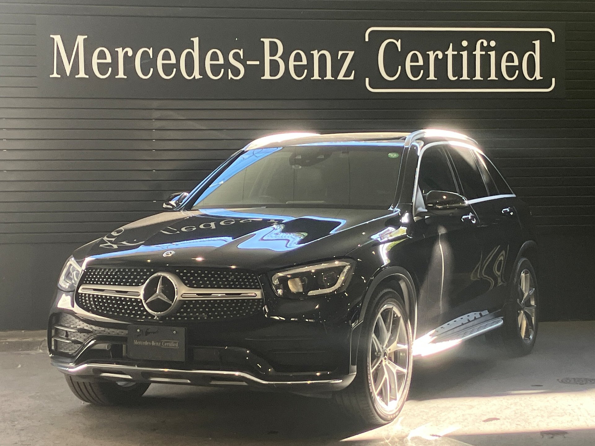 MERCEDES-BENZ GLC - View 1
