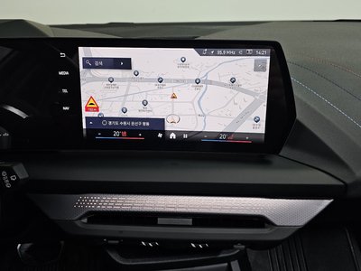 2025 BMW 1 SERIES — миниатюра 19