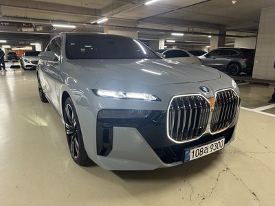 BMW 7 SERIES - 5