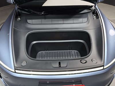 صورة 7 لـ 2025 Tesla MODEL Y
