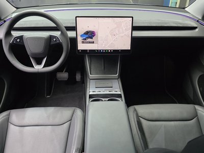 صورة 5 لـ 2025 Tesla MODEL Y