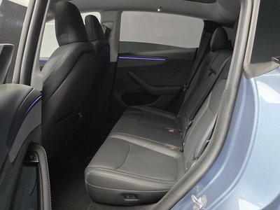 صورة مصغرة 18 لـ 2025 Tesla MODEL Y