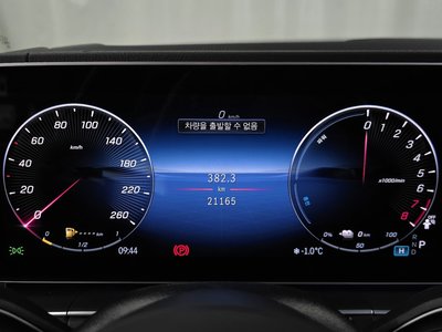 MERCEDES-BENZ GLE - 8