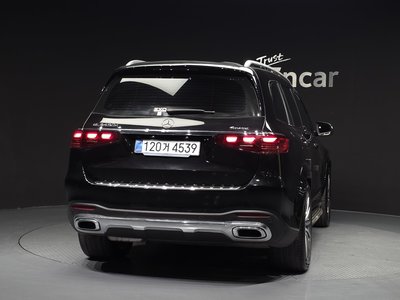 MERCEDES-BENZ GLS - 3