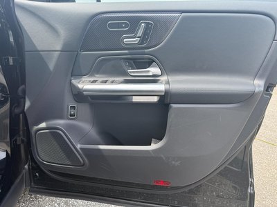 2025 Mercedes-BENZ GLA 照片 7