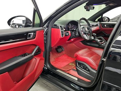 PORSCHE CAYENNE - 10