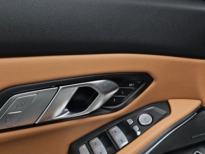 2025 BMW 3 SERIES 缩略图 31
