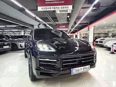 PORSCHE CAYENNE - 4