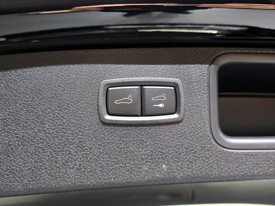 2024 Porsche MACAN 缩略图 20