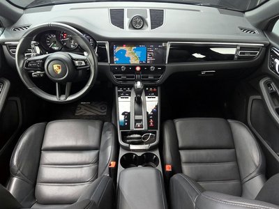 PORSCHE MACAN - 5