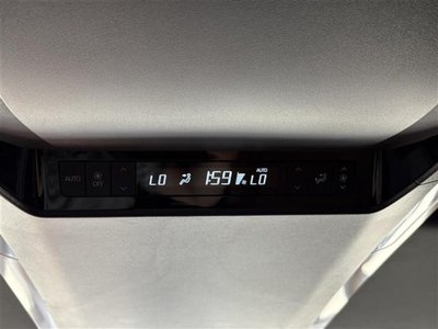 2023 Toyota VELLFIRE thumbnail 31