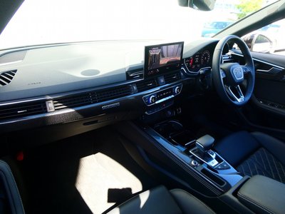 صورة 15 لـ 2025 AUDI S4