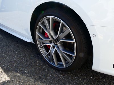 2025 AUDI S4 照片 9
