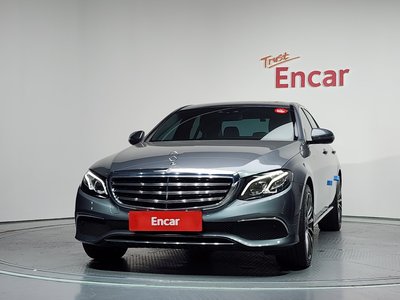 2018 Mercedes-BENZ E-CLASS — фото 2
