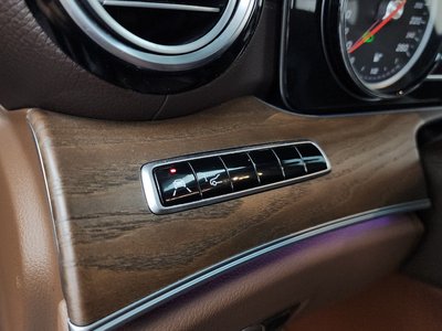2018 Mercedes-BENZ E-CLASS — миниатюра 16