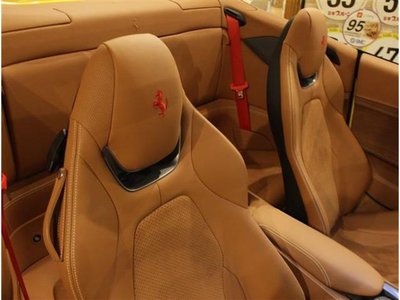 FERRARI PORTOFINO M - 9