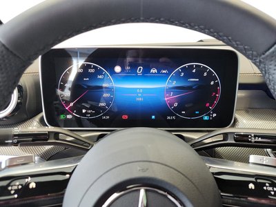 2026 Mercedes-BENZ CLE — миниатюра 16