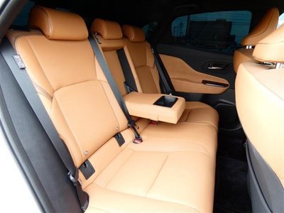 صورة مصغرة 34 لـ 2024 Toyota CROWN SPORT