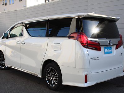 TOYOTA ALPHARD - 9