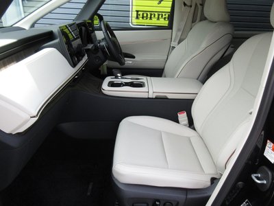 2026 Lexus LM 缩略图 16