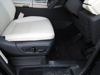 2026 Lexus LM 缩略图 31