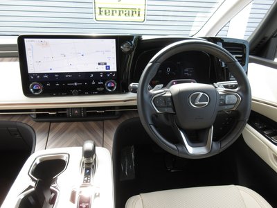 2026 Lexus LM 缩略图 15