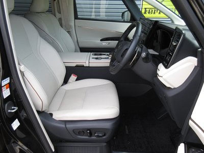 2026 Lexus LM 缩略图 29