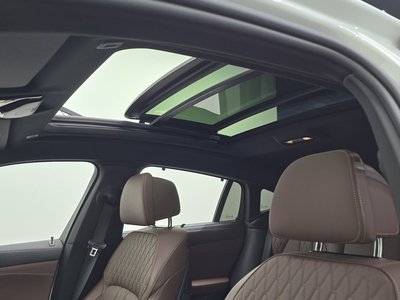 2025 BMW X6 — миниатюра 23