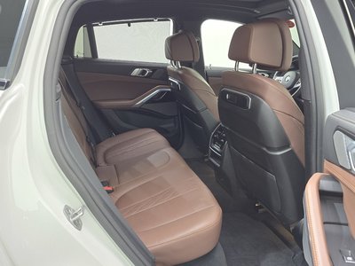 2025 BMW X6 — миниатюра 26