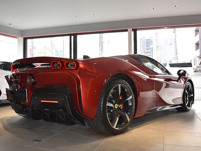 FERRARI SF90 SPIDER - 5