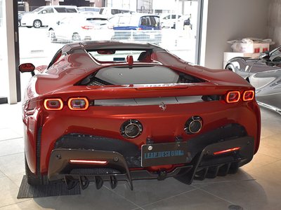 FERRARI SF90 SPIDER - 8