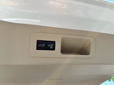 صورة مصغرة 59 لـ 2026 Toyota LAND CRUISER 300