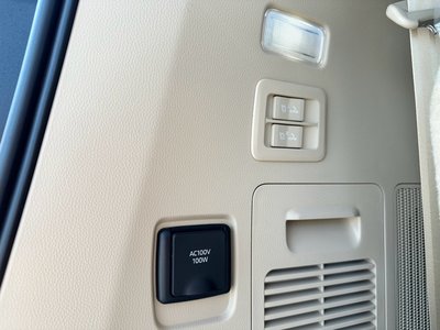 صورة مصغرة 73 لـ 2026 Toyota LAND CRUISER 300
