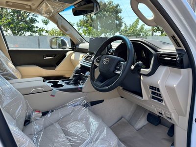 صورة مصغرة 20 لـ 2026 Toyota LAND CRUISER 300