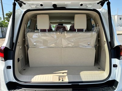 صورة مصغرة 63 لـ 2026 Toyota LAND CRUISER 300