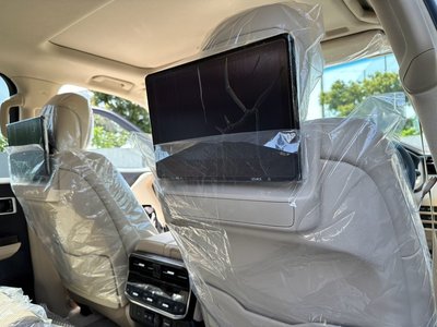 صورة مصغرة 72 لـ 2026 Toyota LAND CRUISER 300
