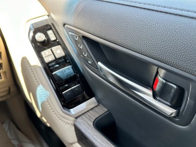 صورة مصغرة 35 لـ 2026 Toyota LAND CRUISER 300