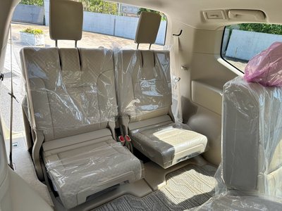 صورة مصغرة 53 لـ 2026 Toyota LAND CRUISER 300
