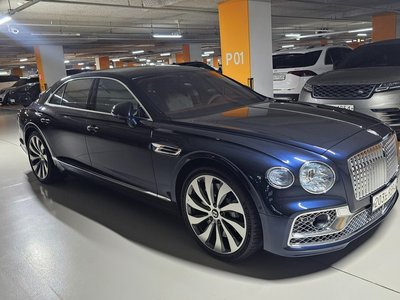 BENTLEY FLYING SPUR - 1