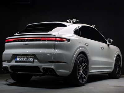 PORSCHE CAYENNE - 3