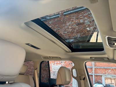 TOYOTA LAND CRUISER 300 - 5