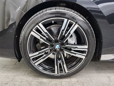 BMW I7 - 6