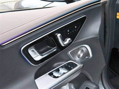 صورة مصغرة 18 لـ 2024 Mercedes-BENZ EQE AMG