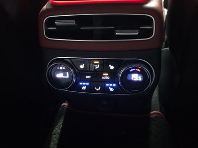 صورة مصغرة 25 لـ 2021 Genesis GV70