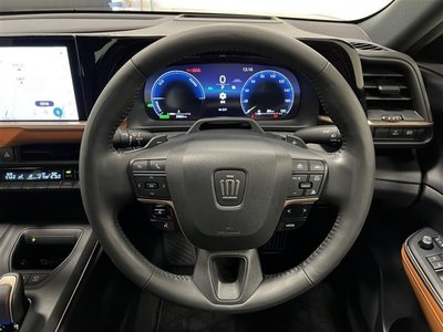 TOYOTA CROWN CROSSOVER - 9